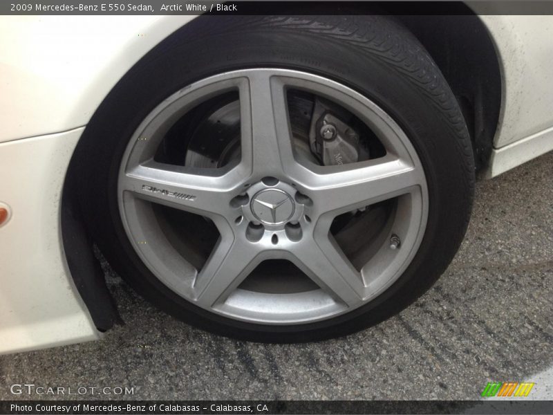 Arctic White / Black 2009 Mercedes-Benz E 550 Sedan