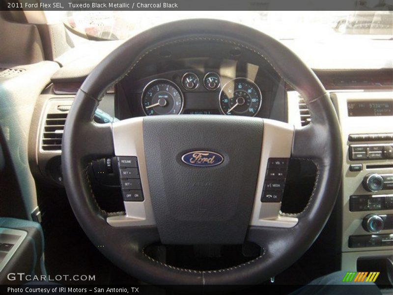 Tuxedo Black Metallic / Charcoal Black 2011 Ford Flex SEL