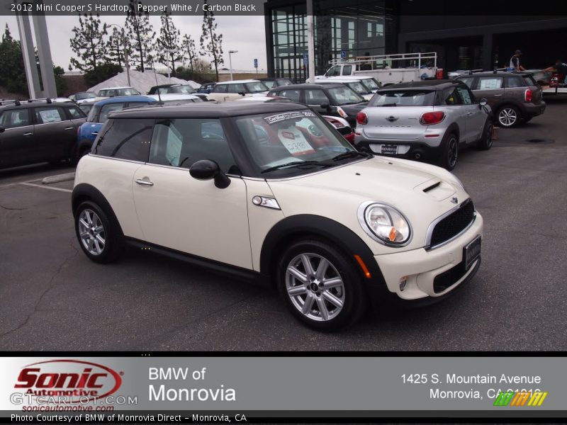 Pepper White / Carbon Black 2012 Mini Cooper S Hardtop