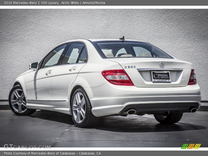 Arctic White / Almond/Mocha 2010 Mercedes-Benz C 300 Luxury
