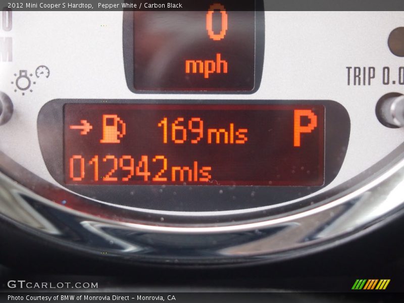 Pepper White / Carbon Black 2012 Mini Cooper S Hardtop