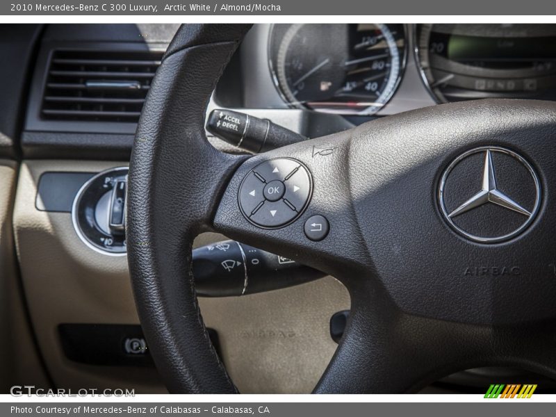 Arctic White / Almond/Mocha 2010 Mercedes-Benz C 300 Luxury