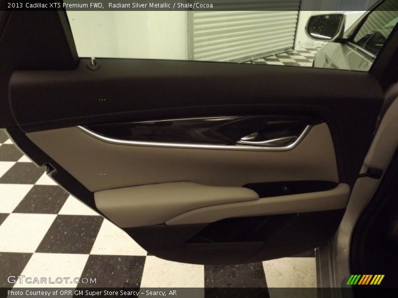 Radiant Silver Metallic / Shale/Cocoa 2013 Cadillac XTS Premium FWD