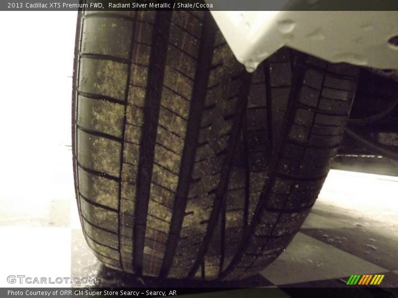 Radiant Silver Metallic / Shale/Cocoa 2013 Cadillac XTS Premium FWD