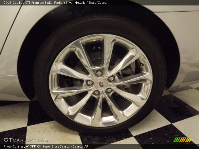  2013 XTS Premium FWD Wheel