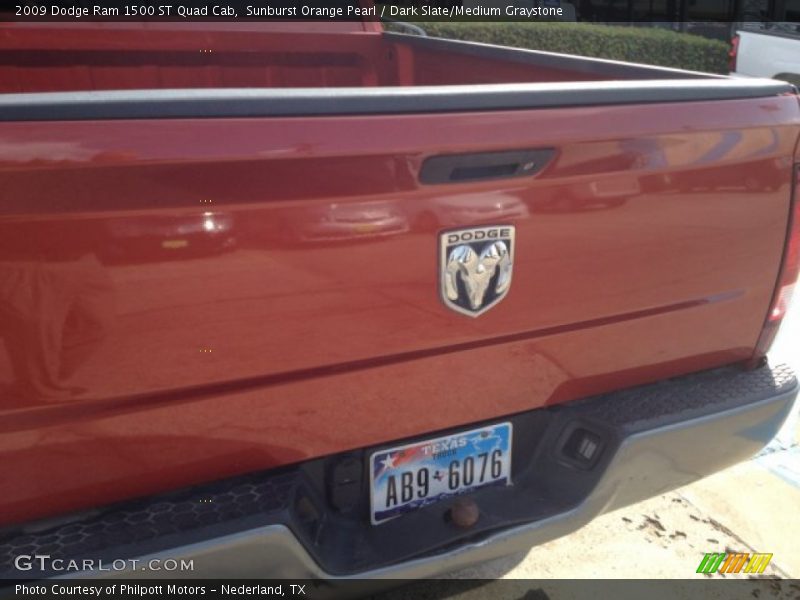 Sunburst Orange Pearl / Dark Slate/Medium Graystone 2009 Dodge Ram 1500 ST Quad Cab