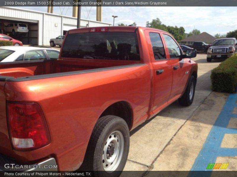 Sunburst Orange Pearl / Dark Slate/Medium Graystone 2009 Dodge Ram 1500 ST Quad Cab