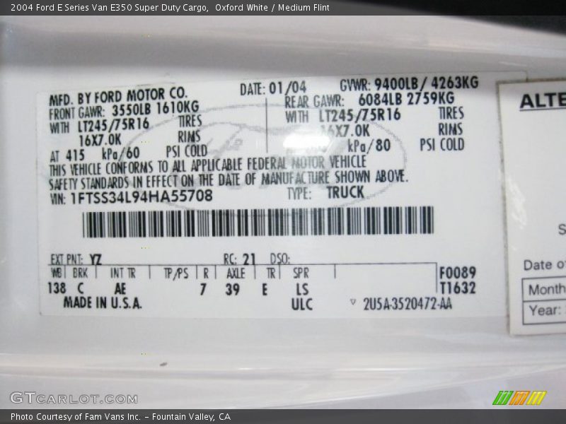 Oxford White / Medium Flint 2004 Ford E Series Van E350 Super Duty Cargo