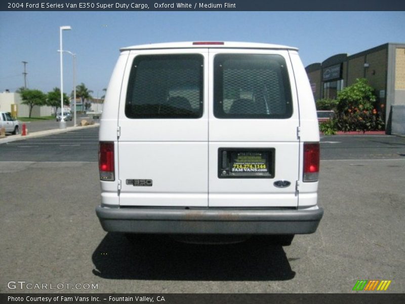Oxford White / Medium Flint 2004 Ford E Series Van E350 Super Duty Cargo