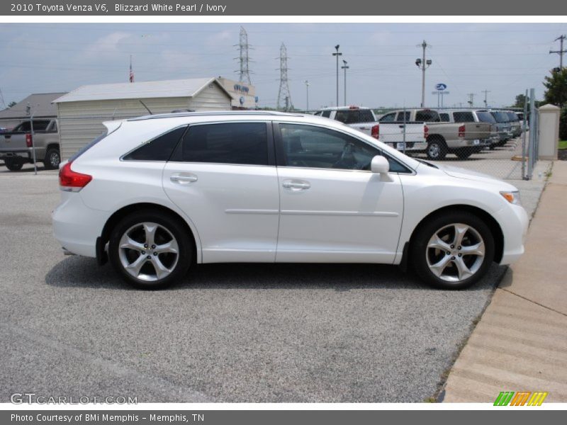 Blizzard White Pearl / Ivory 2010 Toyota Venza V6