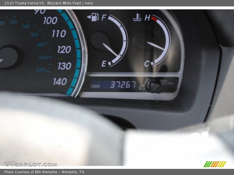 Blizzard White Pearl / Ivory 2010 Toyota Venza V6