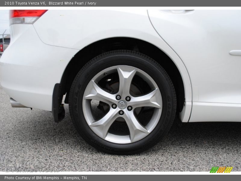 Blizzard White Pearl / Ivory 2010 Toyota Venza V6