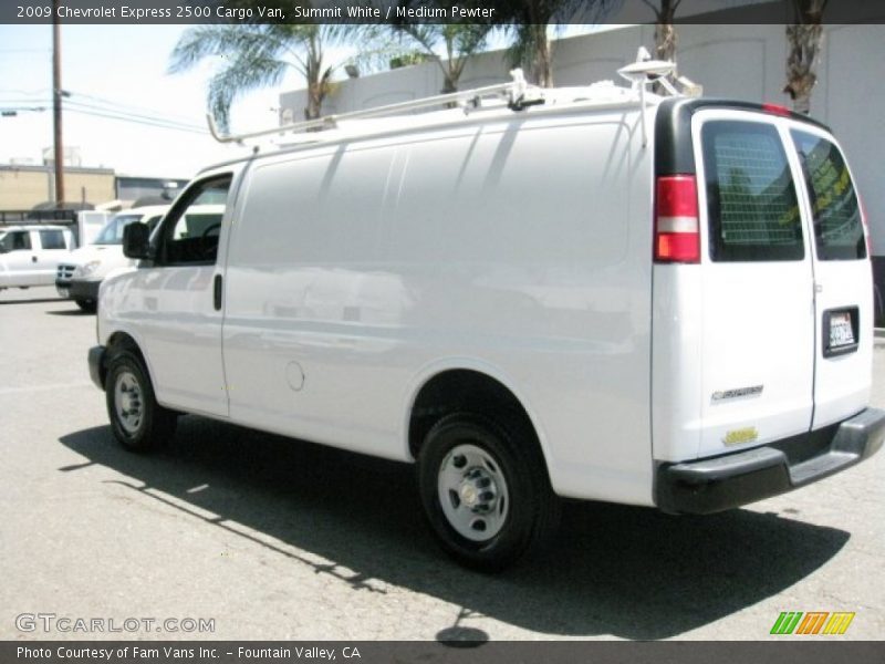 Summit White / Medium Pewter 2009 Chevrolet Express 2500 Cargo Van
