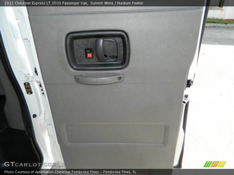 Summit White / Medium Pewter 2012 Chevrolet Express LT 3500 Passenger Van