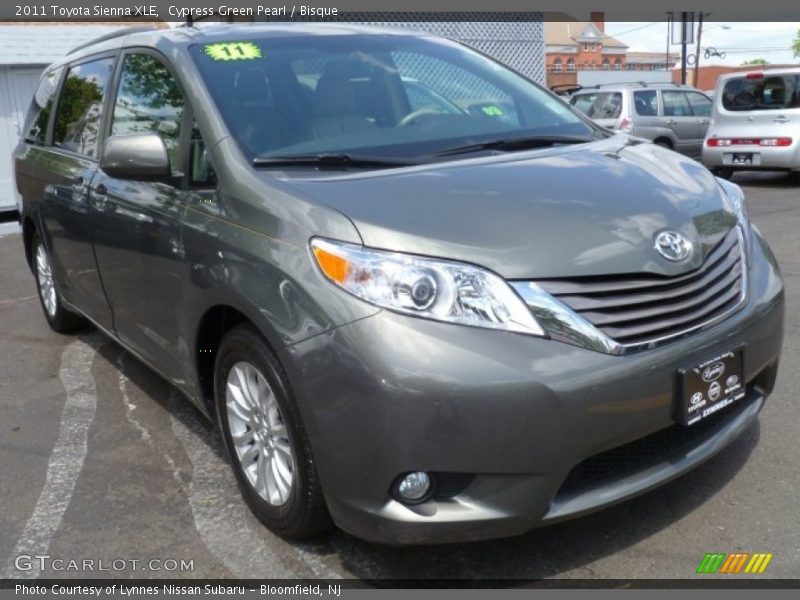 Cypress Green Pearl / Bisque 2011 Toyota Sienna XLE