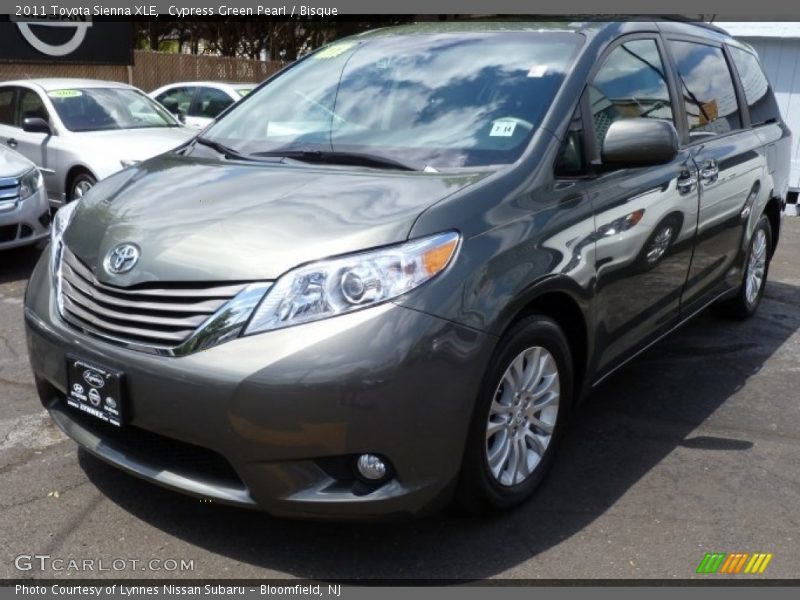 Cypress Green Pearl / Bisque 2011 Toyota Sienna XLE