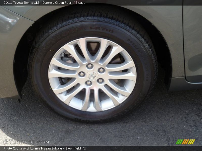 Cypress Green Pearl / Bisque 2011 Toyota Sienna XLE