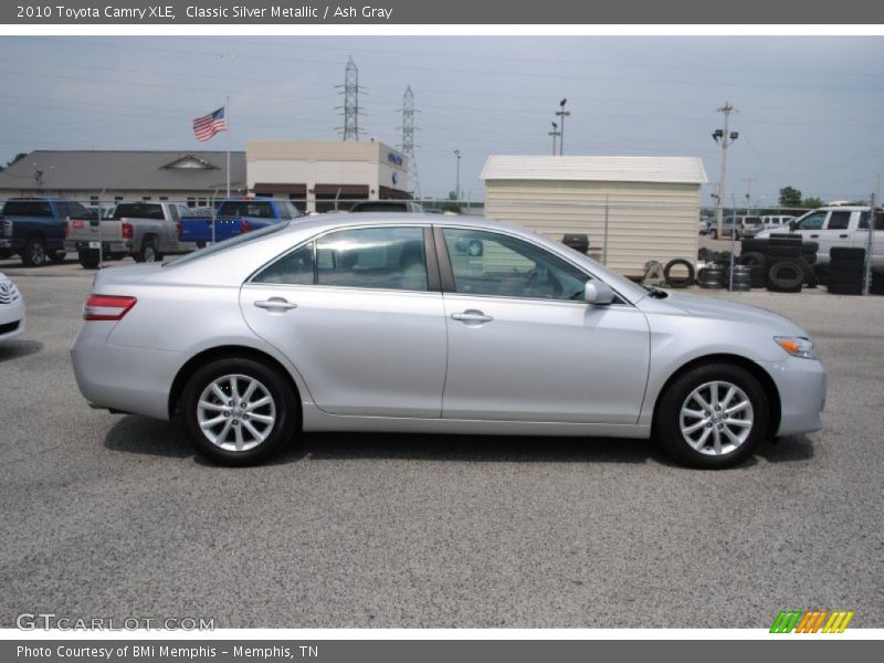 Classic Silver Metallic / Ash Gray 2010 Toyota Camry XLE