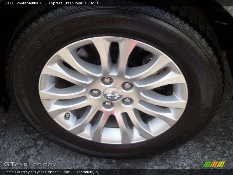 Cypress Green Pearl / Bisque 2011 Toyota Sienna XLE