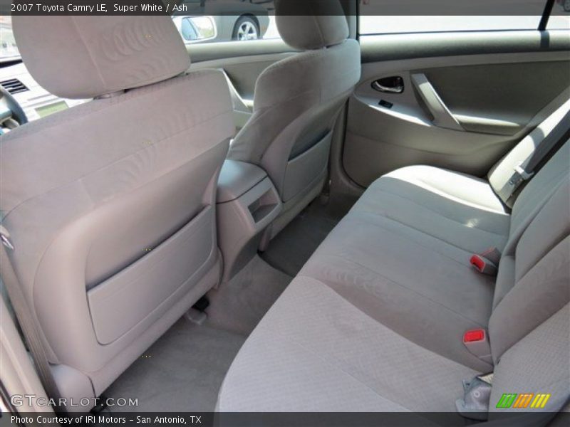 Super White / Ash 2007 Toyota Camry LE