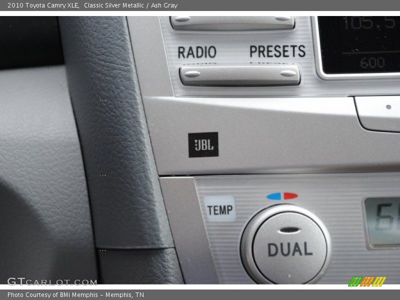 Classic Silver Metallic / Ash Gray 2010 Toyota Camry XLE