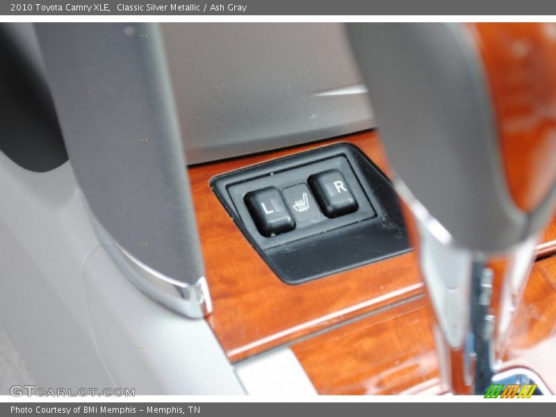 Classic Silver Metallic / Ash Gray 2010 Toyota Camry XLE