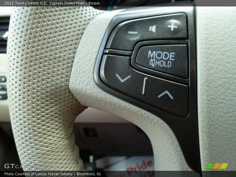 Cypress Green Pearl / Bisque 2011 Toyota Sienna XLE