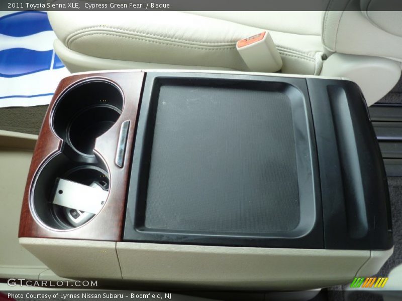 Cypress Green Pearl / Bisque 2011 Toyota Sienna XLE