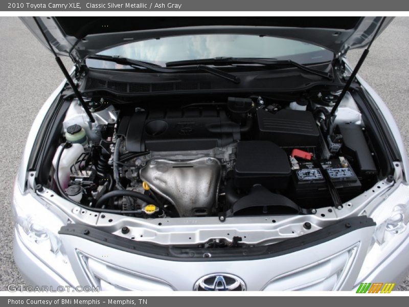 Classic Silver Metallic / Ash Gray 2010 Toyota Camry XLE