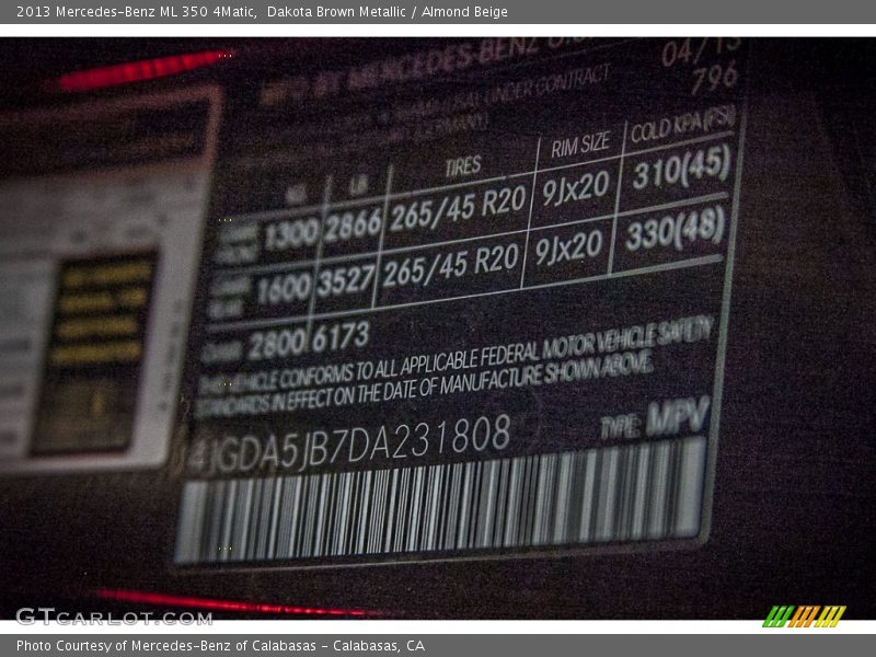 Dakota Brown Metallic / Almond Beige 2013 Mercedes-Benz ML 350 4Matic