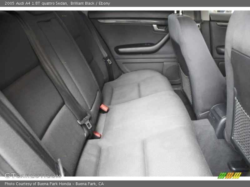 Brilliant Black / Ebony 2005 Audi A4 1.8T quattro Sedan