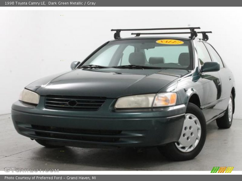 Dark Green Metallic / Gray 1998 Toyota Camry LE