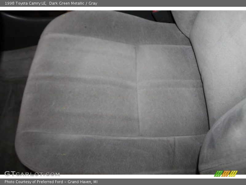 Dark Green Metallic / Gray 1998 Toyota Camry LE