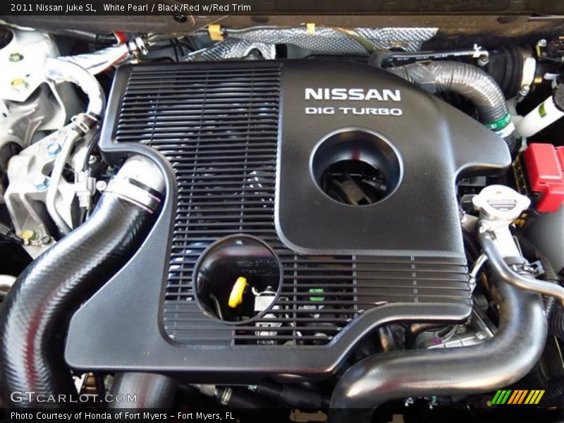 White Pearl / Black/Red w/Red Trim 2011 Nissan Juke SL