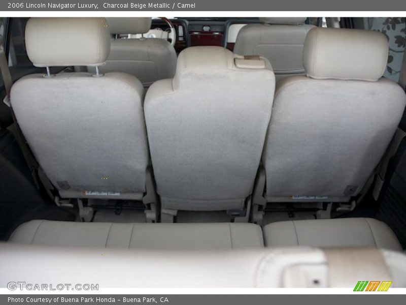 Charcoal Beige Metallic / Camel 2006 Lincoln Navigator Luxury