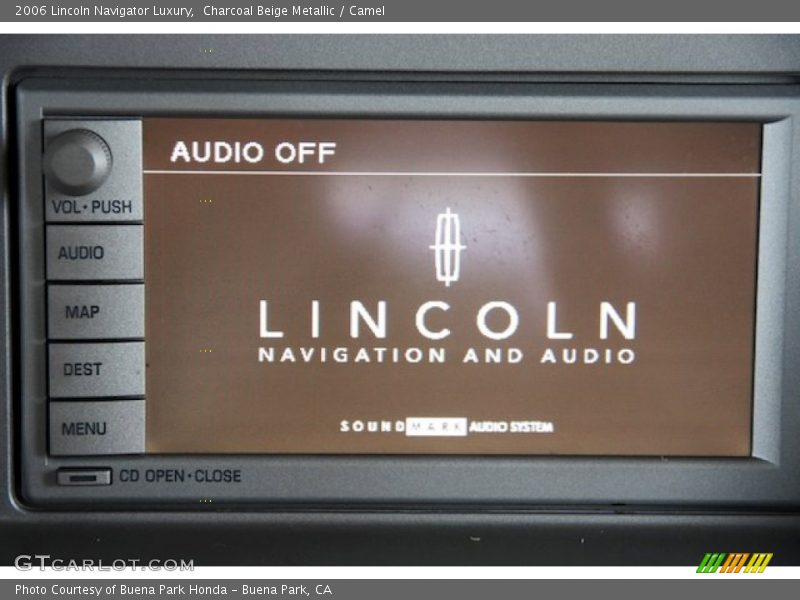 Charcoal Beige Metallic / Camel 2006 Lincoln Navigator Luxury