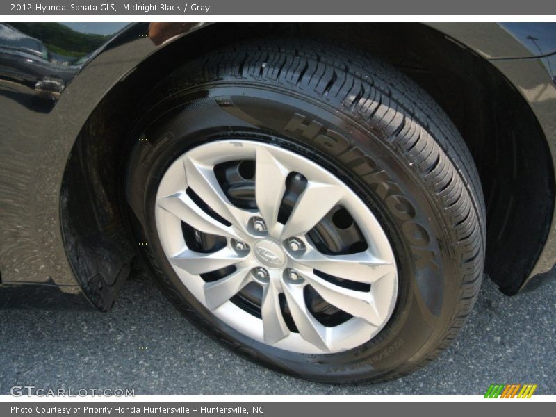 Midnight Black / Gray 2012 Hyundai Sonata GLS