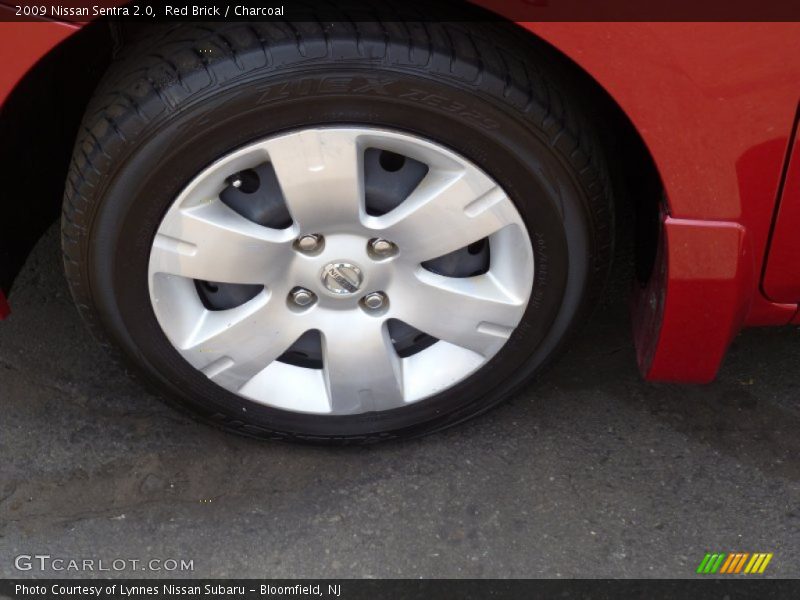 Red Brick / Charcoal 2009 Nissan Sentra 2.0