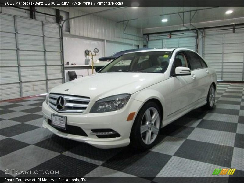 Arctic White / Almond/Mocha 2011 Mercedes-Benz C 300 Luxury