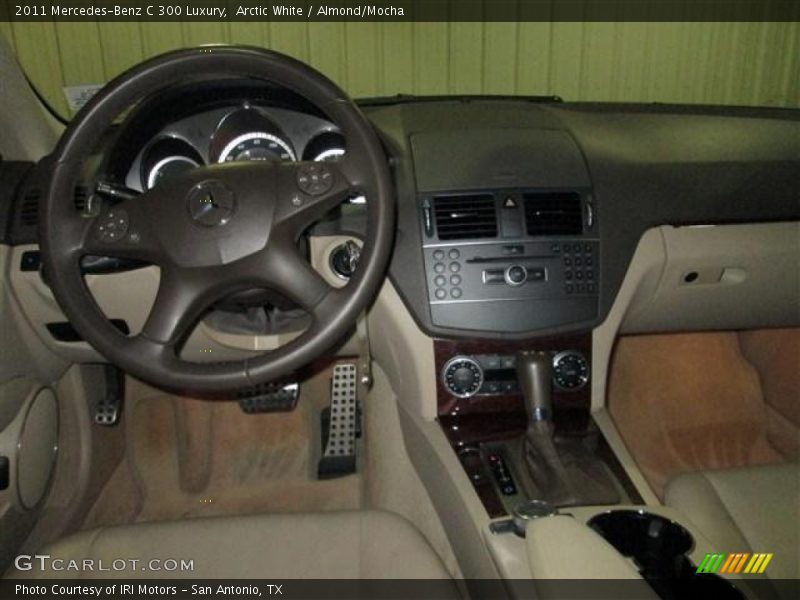 Arctic White / Almond/Mocha 2011 Mercedes-Benz C 300 Luxury
