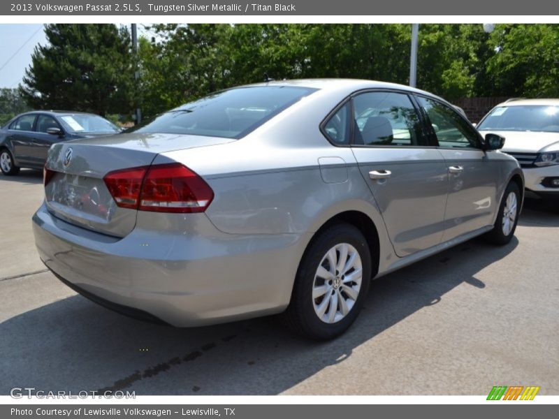 Tungsten Silver Metallic / Titan Black 2013 Volkswagen Passat 2.5L S