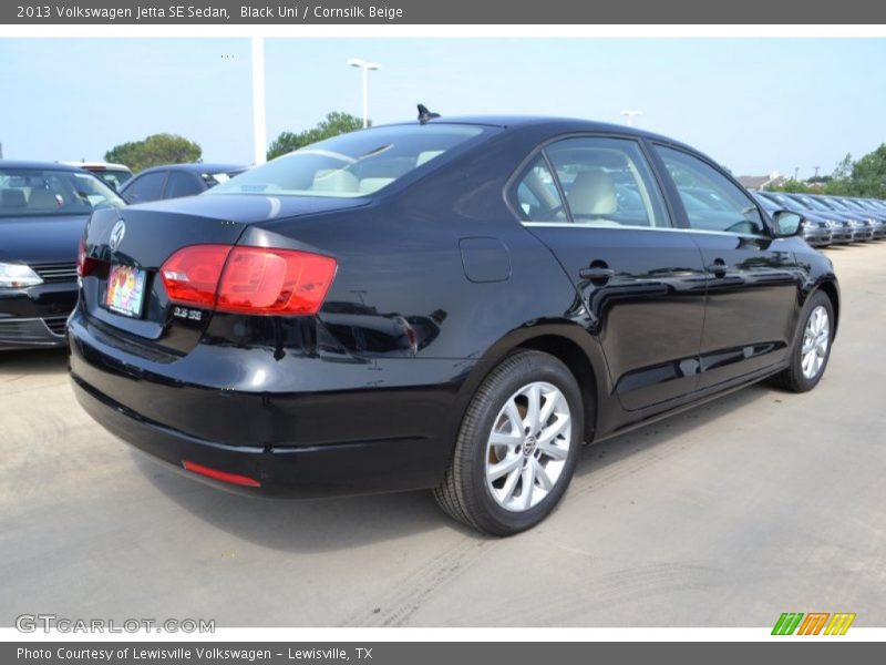 Black Uni / Cornsilk Beige 2013 Volkswagen Jetta SE Sedan