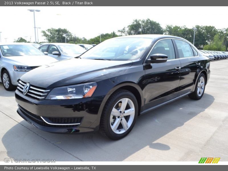 Black / Titan Black 2013 Volkswagen Passat 2.5L SE