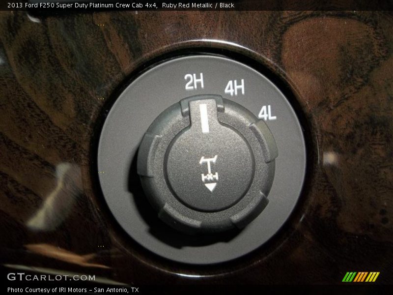 Controls of 2013 F250 Super Duty Platinum Crew Cab 4x4