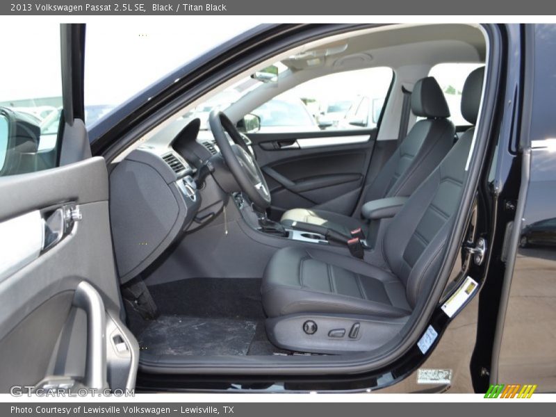 Black / Titan Black 2013 Volkswagen Passat 2.5L SE