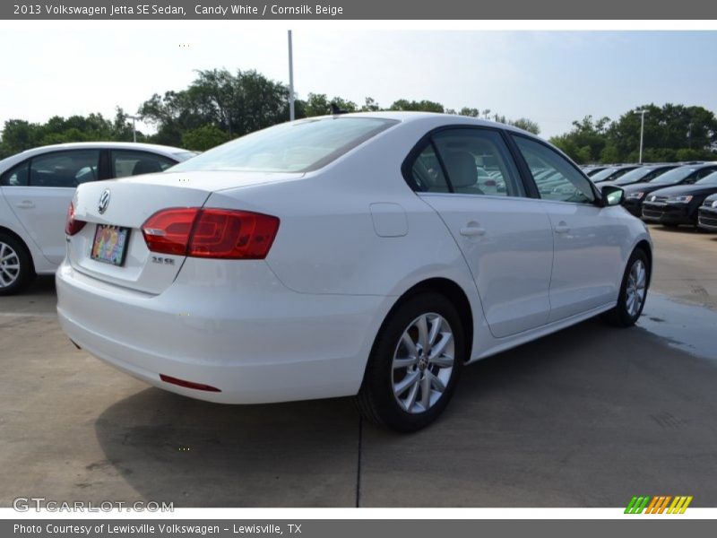 Candy White / Cornsilk Beige 2013 Volkswagen Jetta SE Sedan