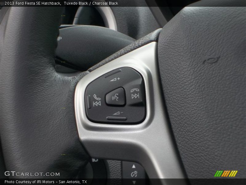 Tuxedo Black / Charcoal Black 2013 Ford Fiesta SE Hatchback