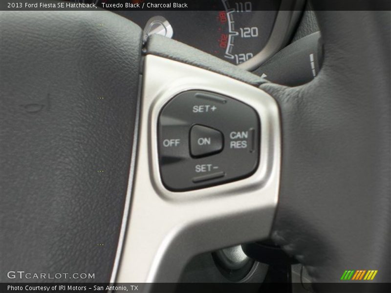 Tuxedo Black / Charcoal Black 2013 Ford Fiesta SE Hatchback