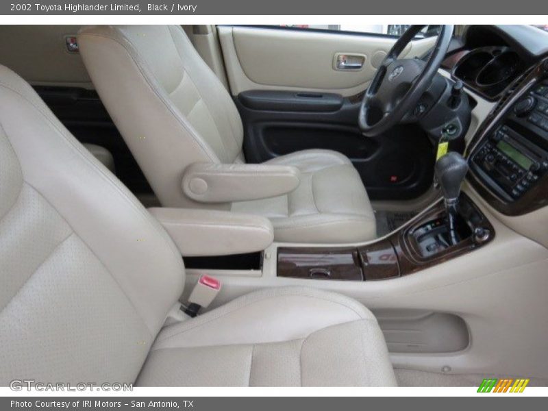 Black / Ivory 2002 Toyota Highlander Limited