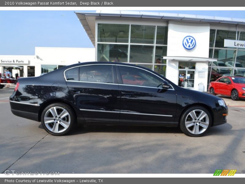 Deep Black / Black 2010 Volkswagen Passat Komfort Sedan